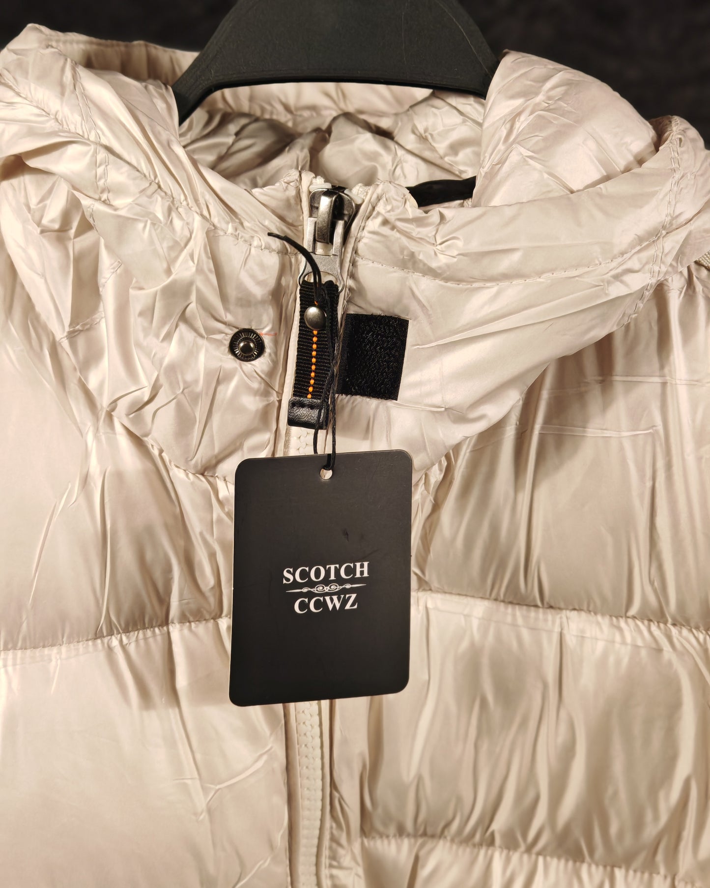 Premium Winterjacke BLACK AND WHITE