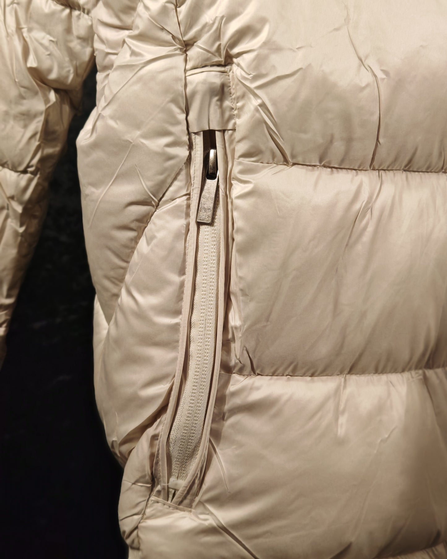 Premium Winterjacke BLACK AND WHITE