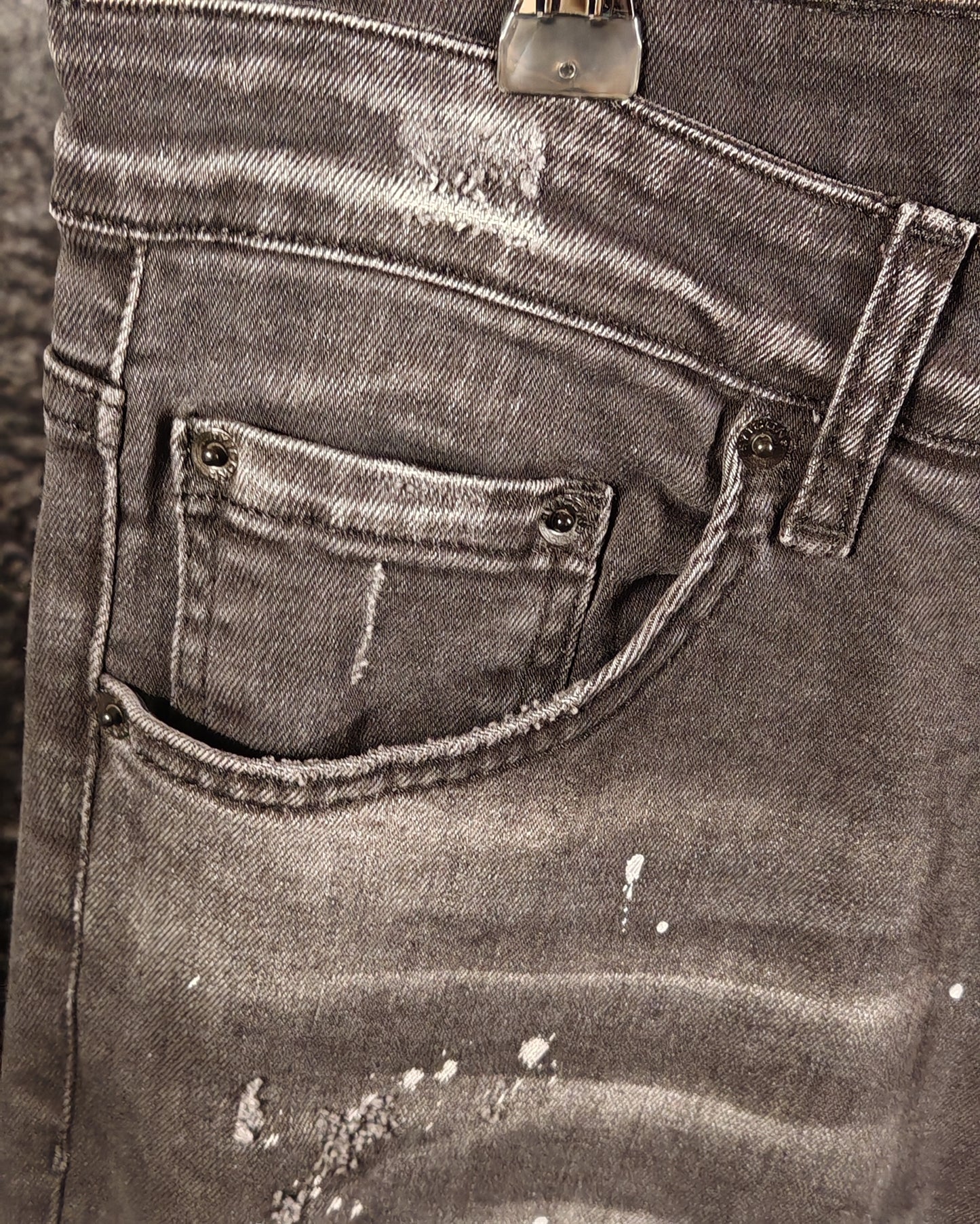 ICON BLACK SLIM JEANS