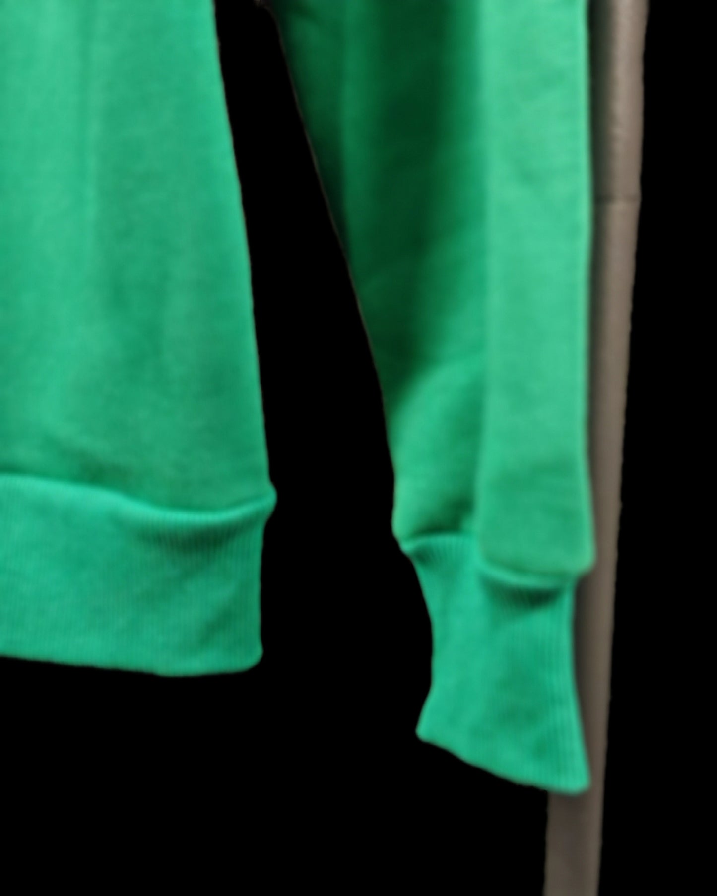 Pullover Black Angels